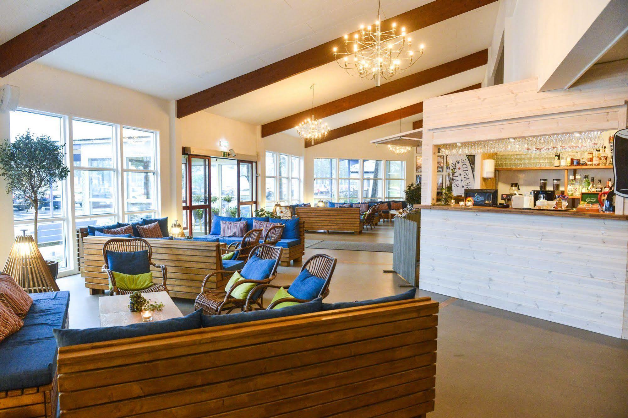 Ahus Seaside Hotel Luaran gambar